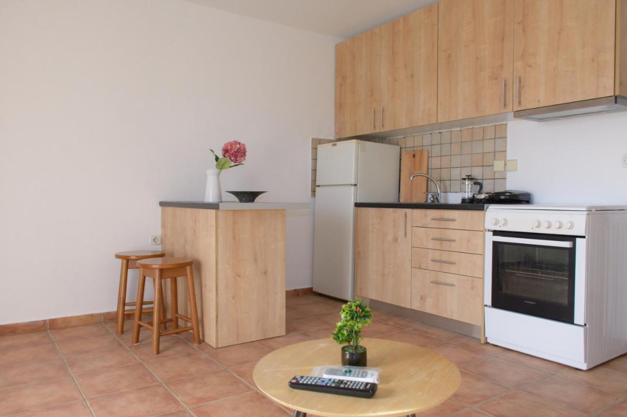 Marys House Apartment Porto Heli Bagian luar foto