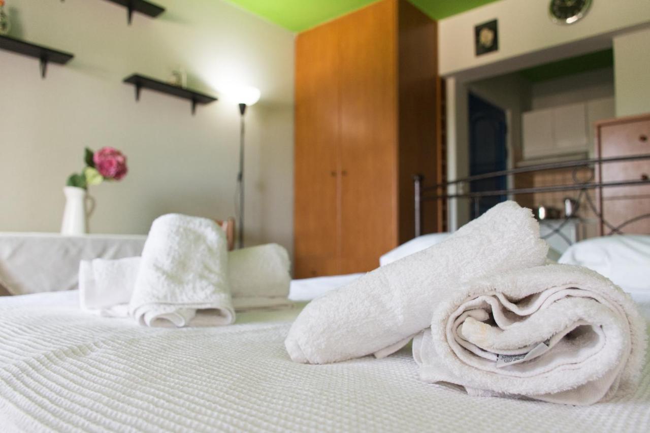 Marys House Apartment Porto Heli Bagian luar foto