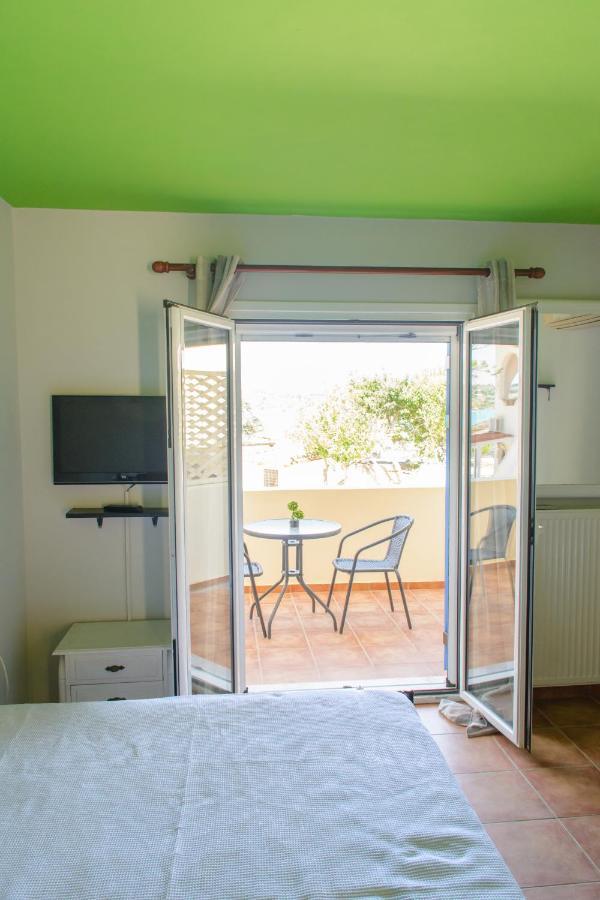 Marys House Apartment Porto Heli Bagian luar foto