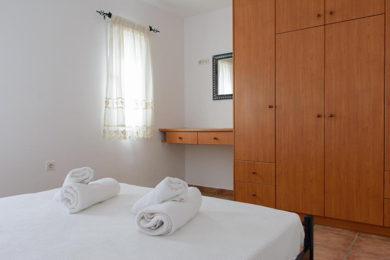 Marys House Apartment Porto Heli Bagian luar foto